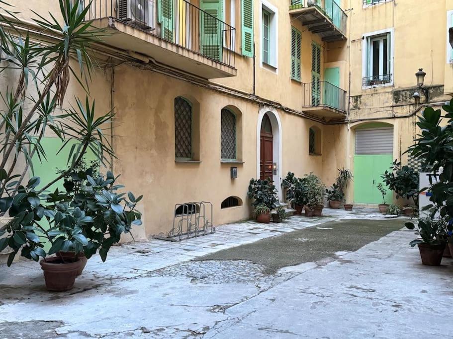 Suite Paoli By Monarca Business And Holidays - Bastia Bagian luar foto